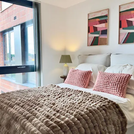 44 Citygate Sleeps 4