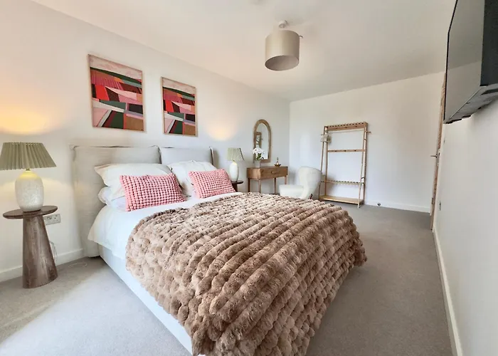 44 Citygate Sleeps 4